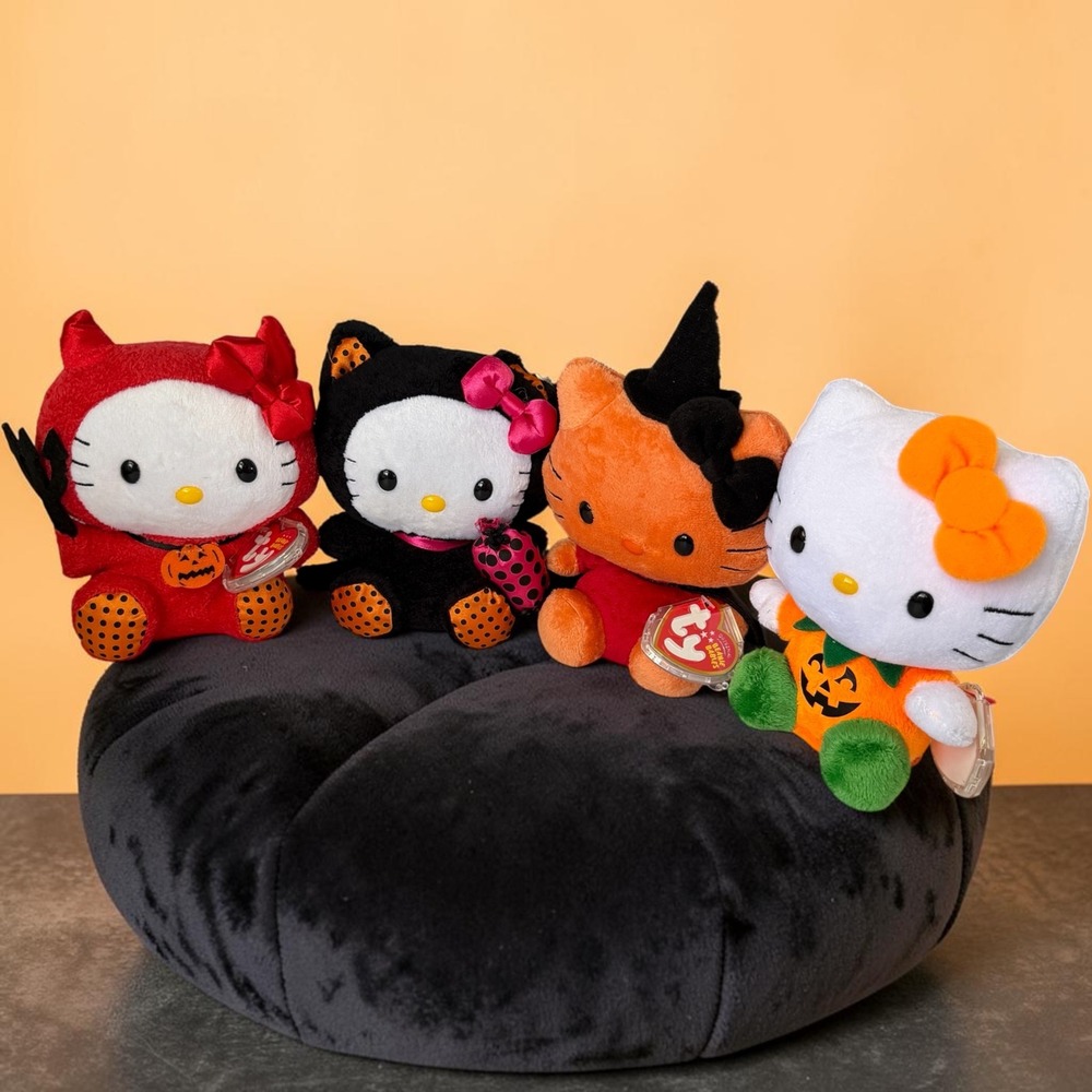 Hello Kitty Sanrio Beanie Babies Halloween Lot Devil, Witch, Pumpkin, Black Cat
